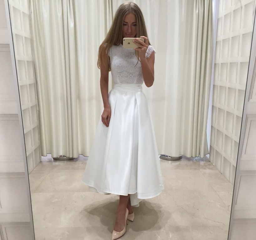 Красиве біле плаття зі шлейфом 20 кольорів, розміри 40-60