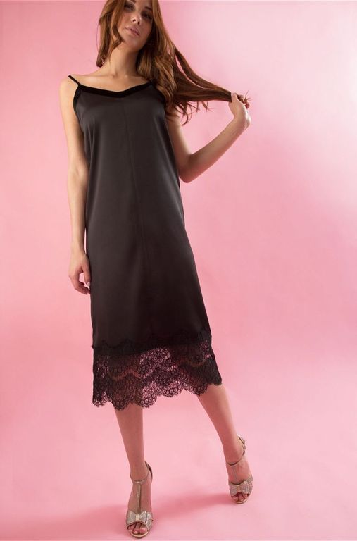 Черное короткое платье на бретельках с кружевом "Мишель" 6 цветов, размеры 40-60
