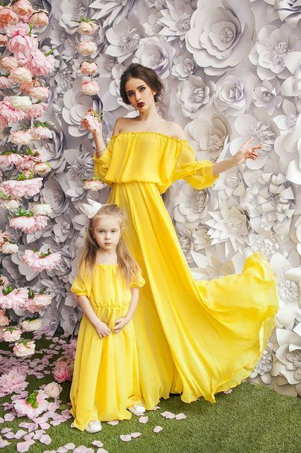 Нежные платья для мамы и дочки "Сабина" 20 цветов, размеры 40-60