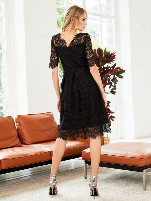 Короткое кружевное черное платье с вырезом на спинке, 6 цветов, размеры 40-60