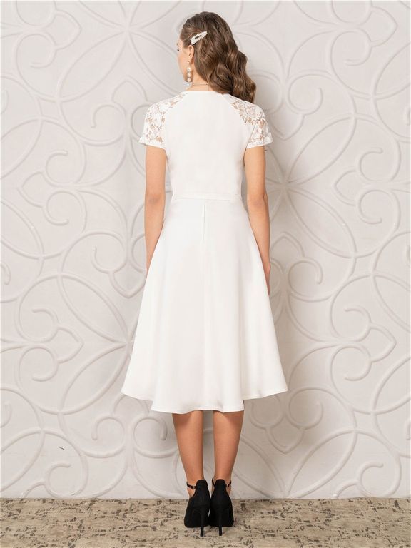 Белое короткое платье с кружевом и удлиненной юбкой сзади "Джоанна" 6 цветов, размеры 40-60