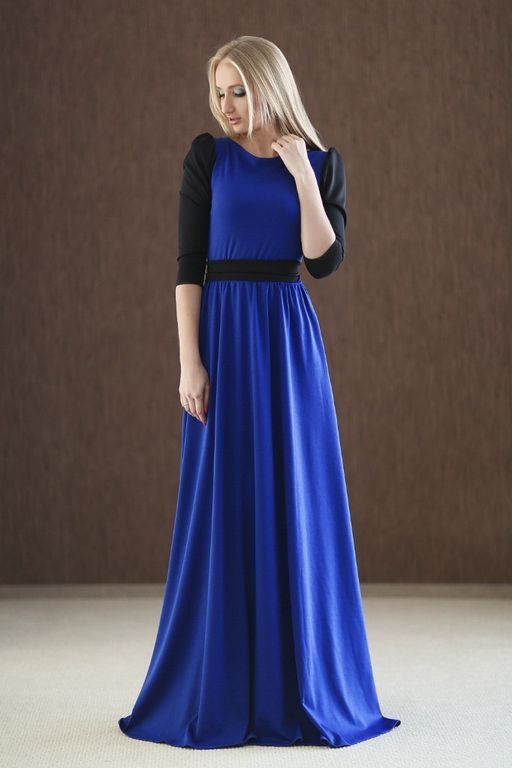 Синее с черным струящееся вечернее платье макси "Мелита" 20 цветов, размеры 40-60
